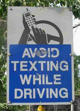 Avoid-texting-while-driving